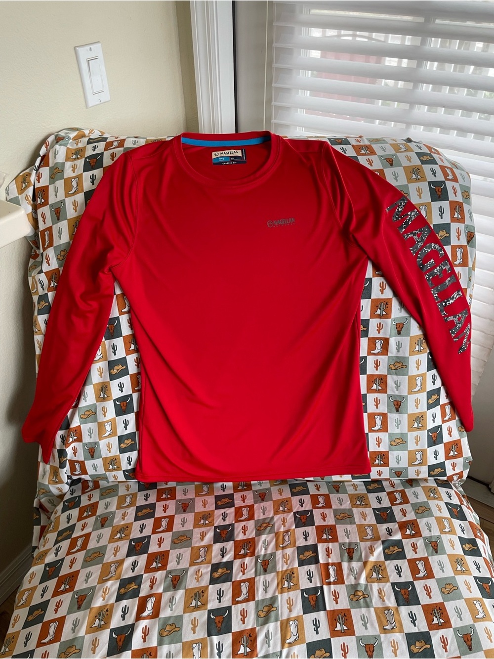 Magellan Outdoors Red Long Sleeve Performance Tee